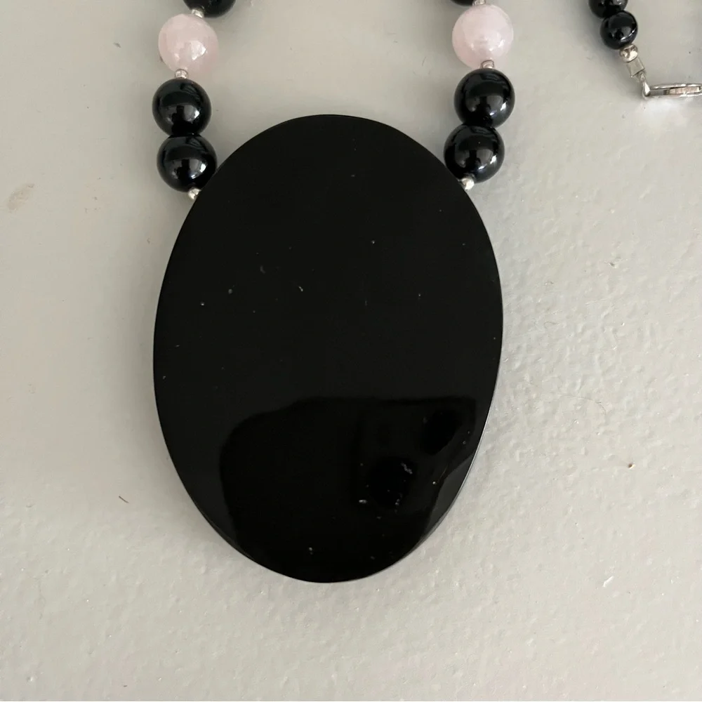VTG Sterling 925 MOP Inlay Pink Jade BLK Onyx Agate Bead Designer Necklace - Picture 7 of 12